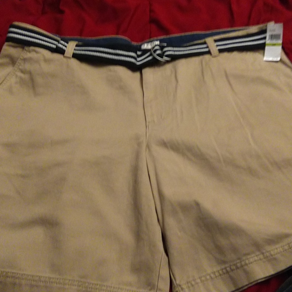 Izod kaki shorts